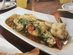 -Dang restaurant (patong phuket)