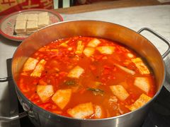 -尚尚仙·酸汤猪手·猪肚鸡火锅(华联万柳购物中心店)