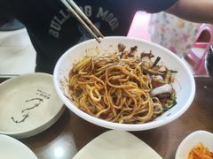 -贵宾庄炸酱面·韩式料理(高区店)