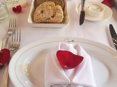 餐前面包-壳里西餐厅Coquille Seafood Bistro(蒙自路店)