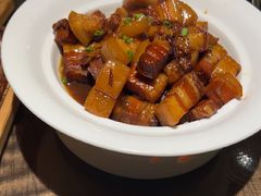 -东口码头·烧鸽子·鱼头泡饼·地方菜(金鹰悦城店)