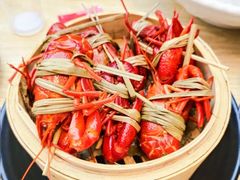 -小鳌陪你小排档·四季小龙虾·田鸡·宵夜(中央第五街店)