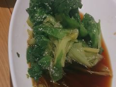 -渝信川菜 · 川味家常菜(财富购物中心店)