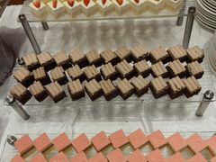焦糖蛋糕-广州瑞士酒店贝拉诺自助西餐厅