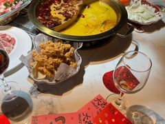 -小天鹅火锅·一线江景洪鼎旗舰店(洪崖洞店)