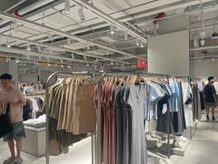 -URBAN REVIVO(北京斯普瑞斯奥特莱斯店)