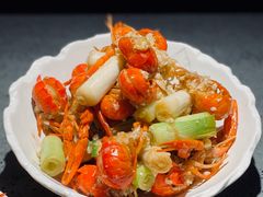 蒜香小龙虾-虾胡闹龙虾馆(湄南河店)