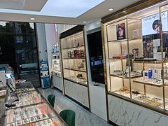 -世纪大明眼镜·蔡司战略授权店(汉街店)