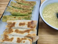 -众品老方子锅贴甜沫(李村店)