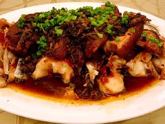 鱼头梅菜扣肉-大益膳房(华腾科技大厦店)