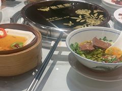 -德兴show鲜·蒸汽海鲜火锅餐厅(格创悦里店)