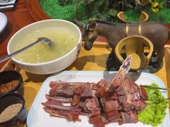-乔家小院•非遗驴肉•本地小海鲜(滨河路店)