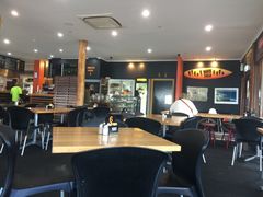 -12 Rocks Beach Bar Cafe