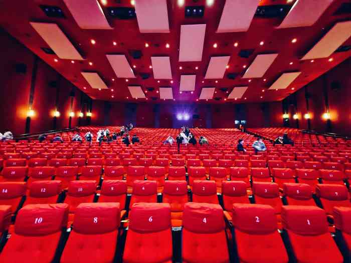 sfc上海影城-"坐落在风情小马路口的电影院,离市中心挺远.