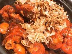 花生焖猪手-有位虾匠·香辣蟹·小龙虾(李村店)