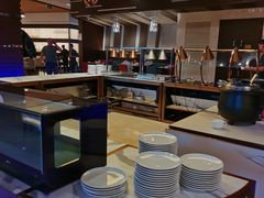 自助取餐区-夏阳湖皇冠假日酒店-自助餐厅