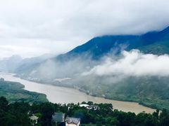 -迪庆藏族自治州博物馆