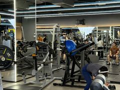 -超鹿运动(五四路恒力城店)