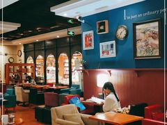 -西西弗书店&矢量咖啡(壹方购物中心店)