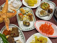 -四囍码头海鲜烧烤自助火锅(外滩南京东路悦荟广场店)