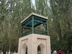 -艾提尕尔清真寺