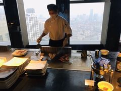 靠窗位-唐拉雅秀酒店-西锦汇空中BBQ·思创餐厅