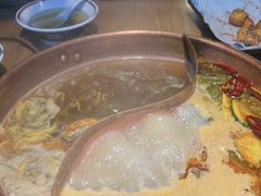 -洱火云南酸菜牛肉火锅(石景山当代商城店)