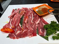 -老熟人烤肉城(马家堡店)