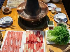 -一群羊手扒肉·火锅·早茶(远东公寓店)
