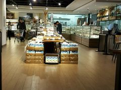 自助取餐区-欧式面包坊(青岛万象城店)