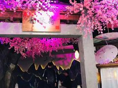 -韵秋荷(宝山龙湖天街店)