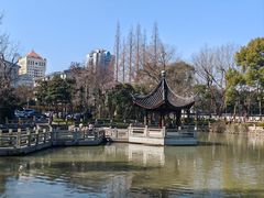 -汇龙潭