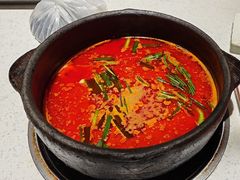 -贵府酸汤牛肉火锅·贵州老字号(飞山街店)
