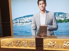 -亨吉利世界名表中心(群光店)
