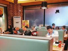 -牛小嫩串串火锅(老国贸总店)