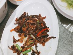 -宴语·新疆菜·大盘鸡·烤肉(北泉店)