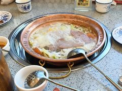 -阿婆情腊排骨火锅(金虹路店)