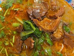 -金杨拉面王小吃面馆·牛三宝面·红烧牛肉粉
