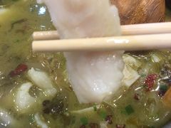 -周鱼小馆石锅酸菜鱼(活力汇店)