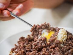 窝蛋牛肉饭-好好滋味茶餐厅