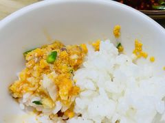 蒜香鱼蛋拌饭-老街无刺鲫鱼