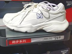-NIKE上海青浦优选体验店