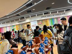 -m豆巧克力世界(上海世茂广场店)