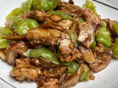 -蔼若春.传承三十年云南菜(金碧公园店)