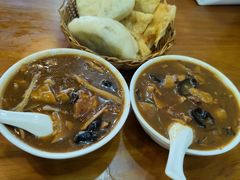 -穆彦华逍遥镇胡辣汤(岗坡路店)