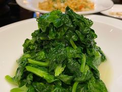 五粮液炒豆苗-北京四季酒店·采逸轩