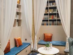 靠窗位-传齐书苑(齐盛店)