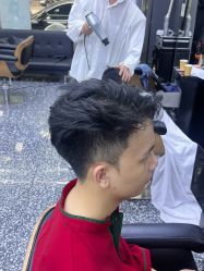 -藤野造型专业烫染接发