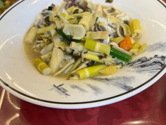 -谊荣海鲜大牌档(石湖店)