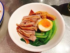 金奖卤鹅肉饭-陈鹏鹏潮汕菜(宝安机场T3航站楼店)